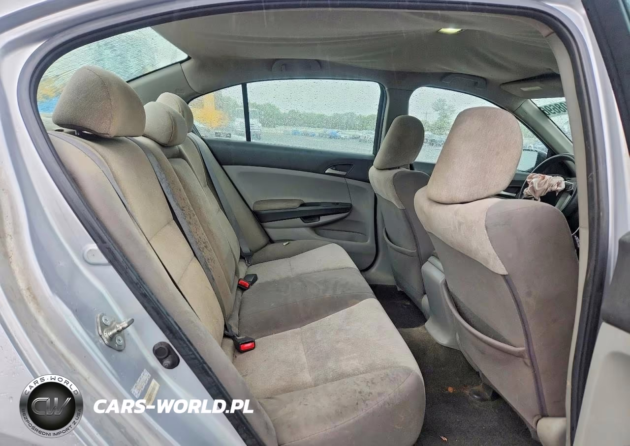 2010 Honda Accord Lxp VIN:1HGCP2F44AA172740 - 10