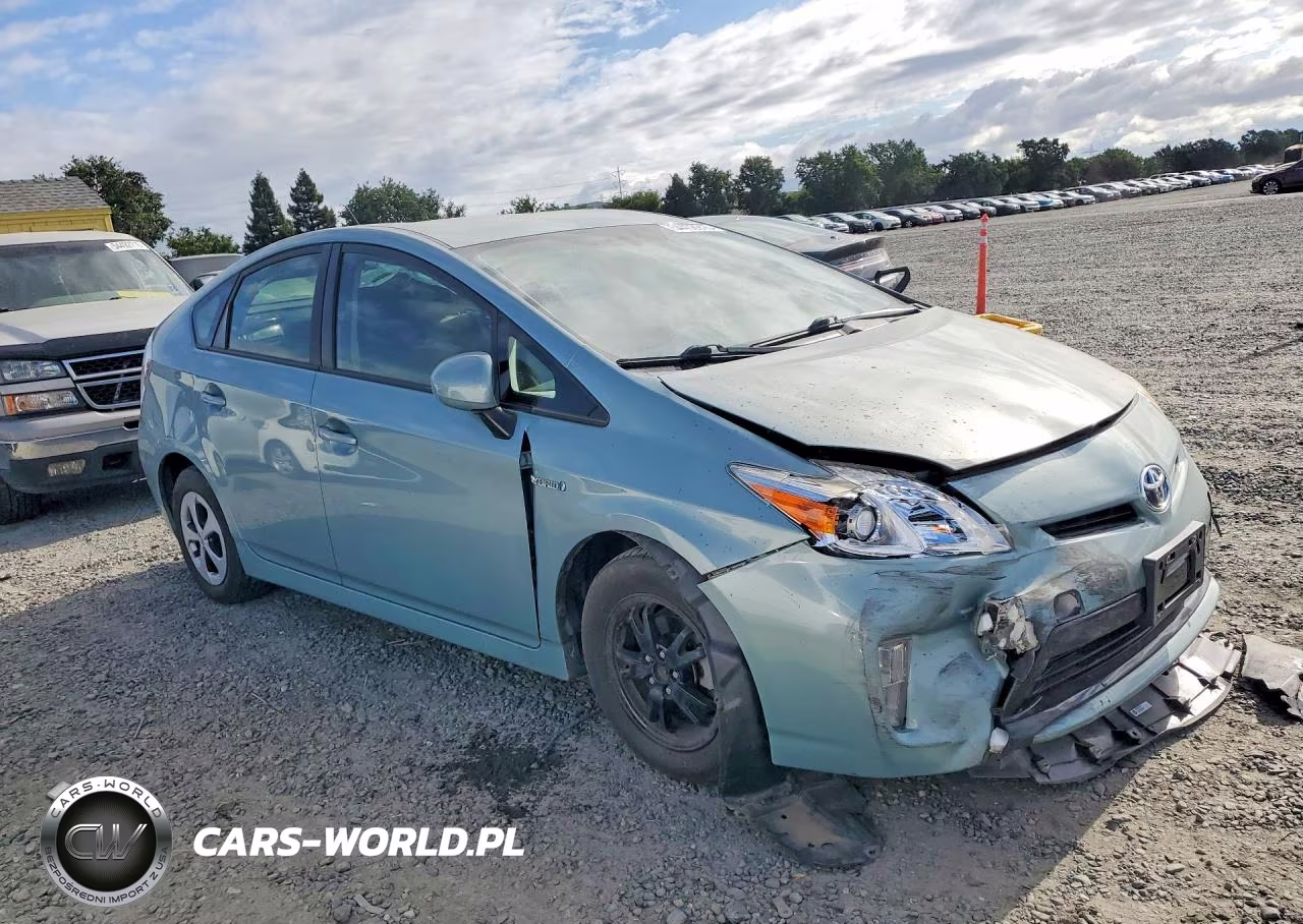 2014 Toyota Prius Four VIN:JTDKN3DUXE1861941 - 4