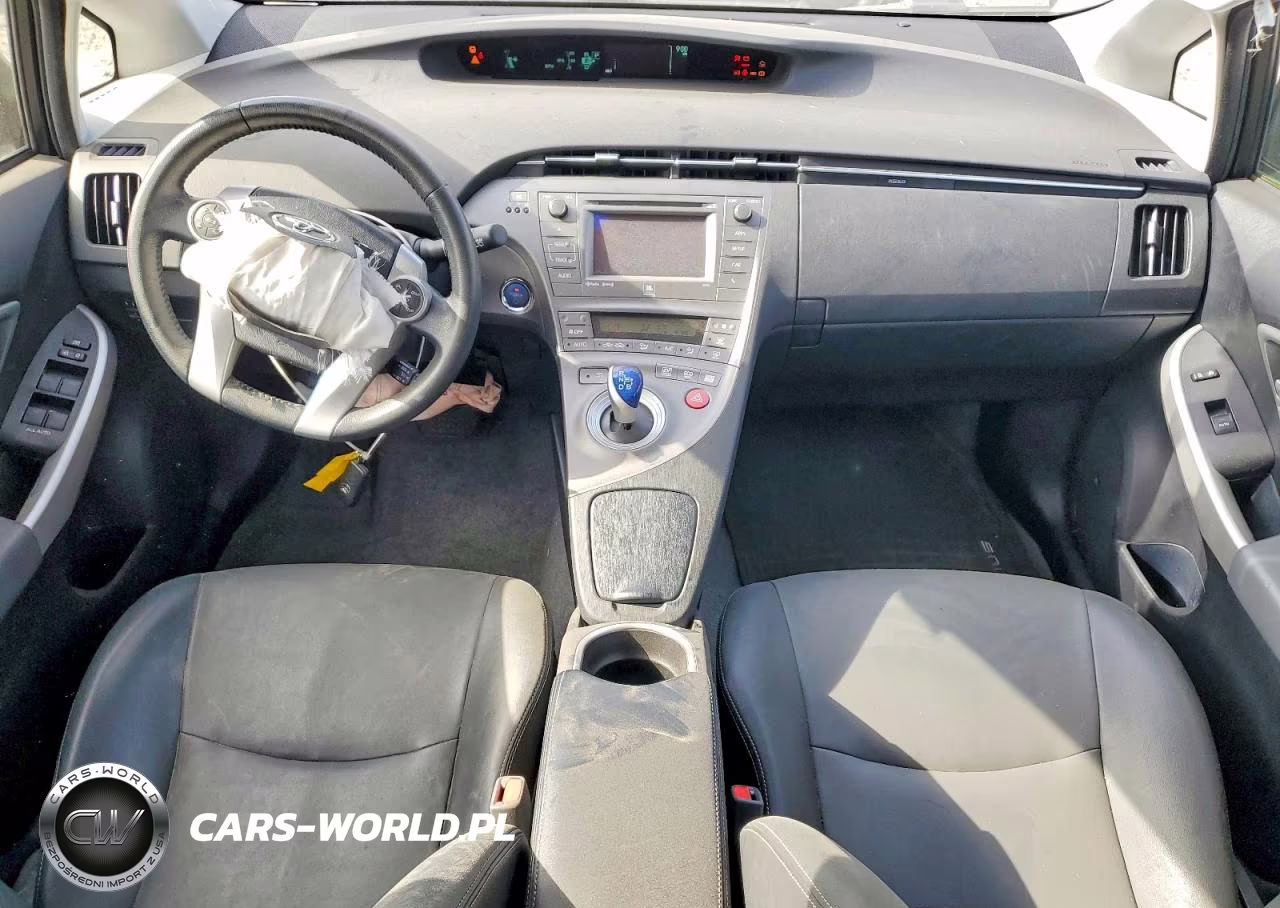 2014 Toyota Prius Four VIN:JTDKN3DUXE1861941 - 8