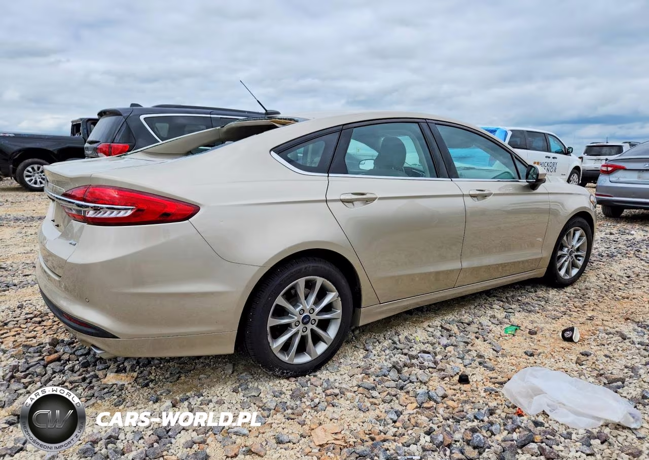2017 Ford Fusion Se VIN:3FA6P0H73HR374952 - 3