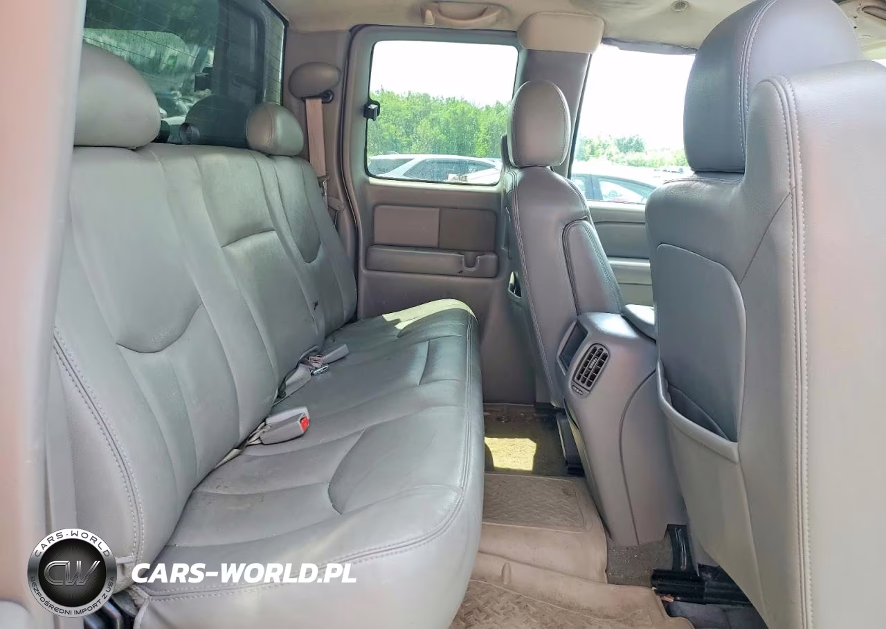 2004 Chevrolet Silverado K1500 VIN:1GCEK19T14E214619 - 10