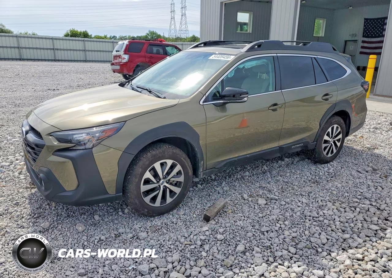 2025 Subaru Outback Premium