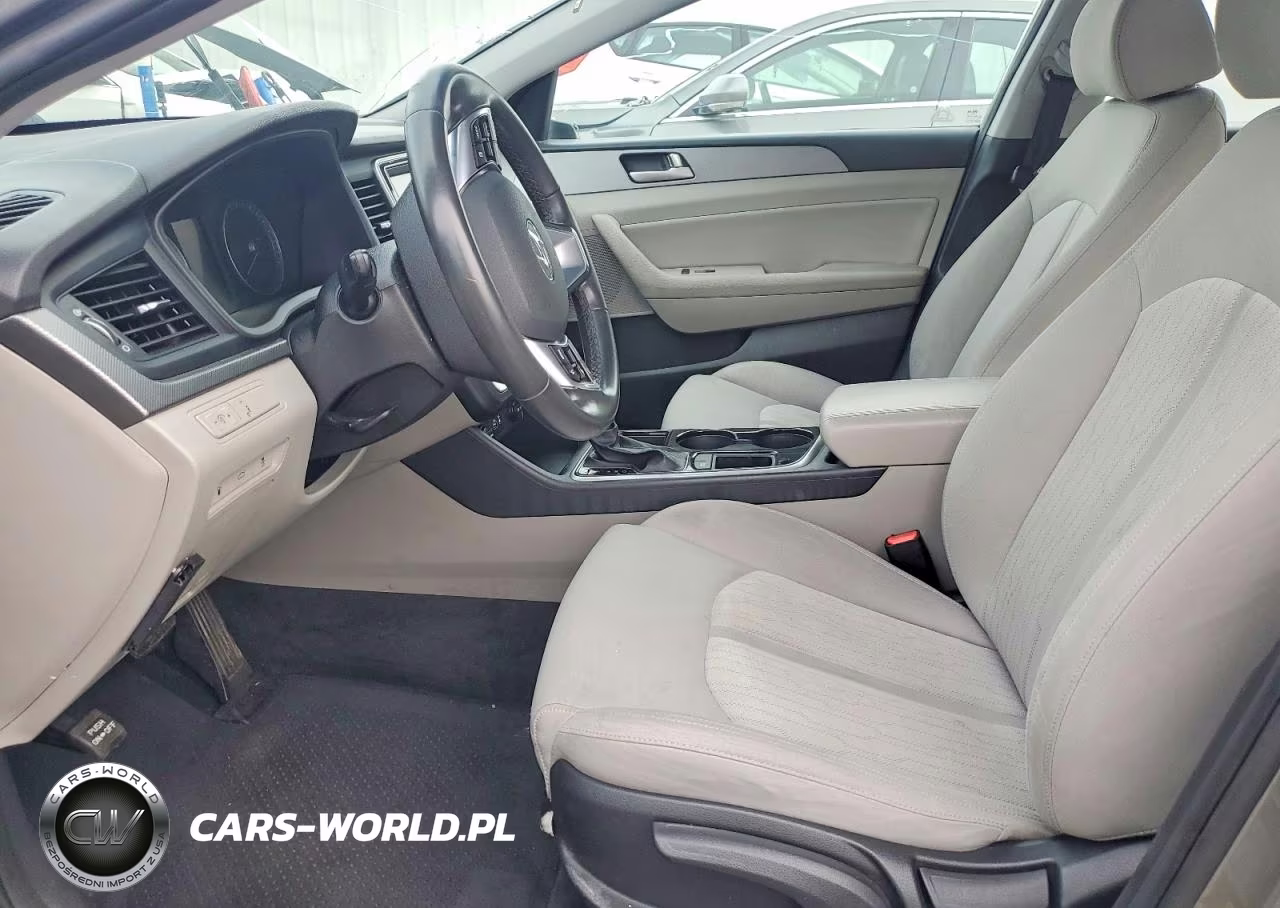 2018 Hyundai Sonata Hybrid Se VIN:KMHE24L3XJA079679 - 7