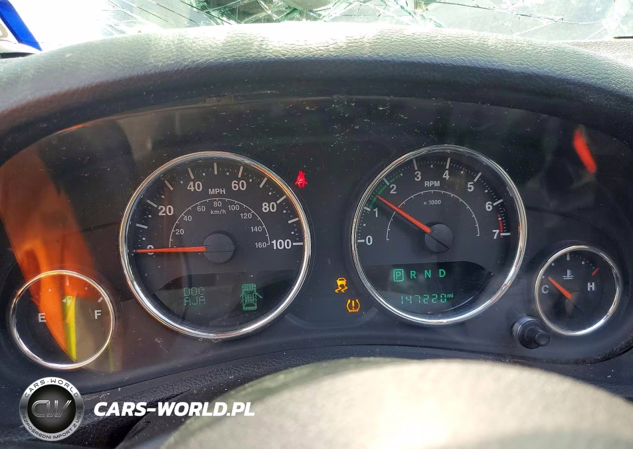 2015 Jeep Wrangler Unlimited Sport VIN:1C4BJWDG0FL511201 - 9