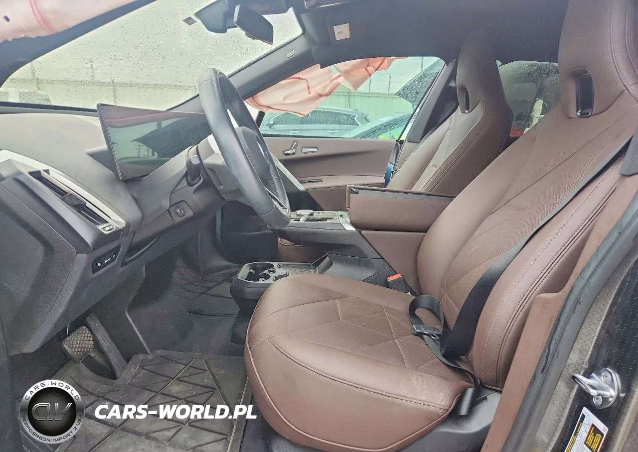 2025 BMW Ix xDrive50 VIN:WB523CF03SCT49398 - 7