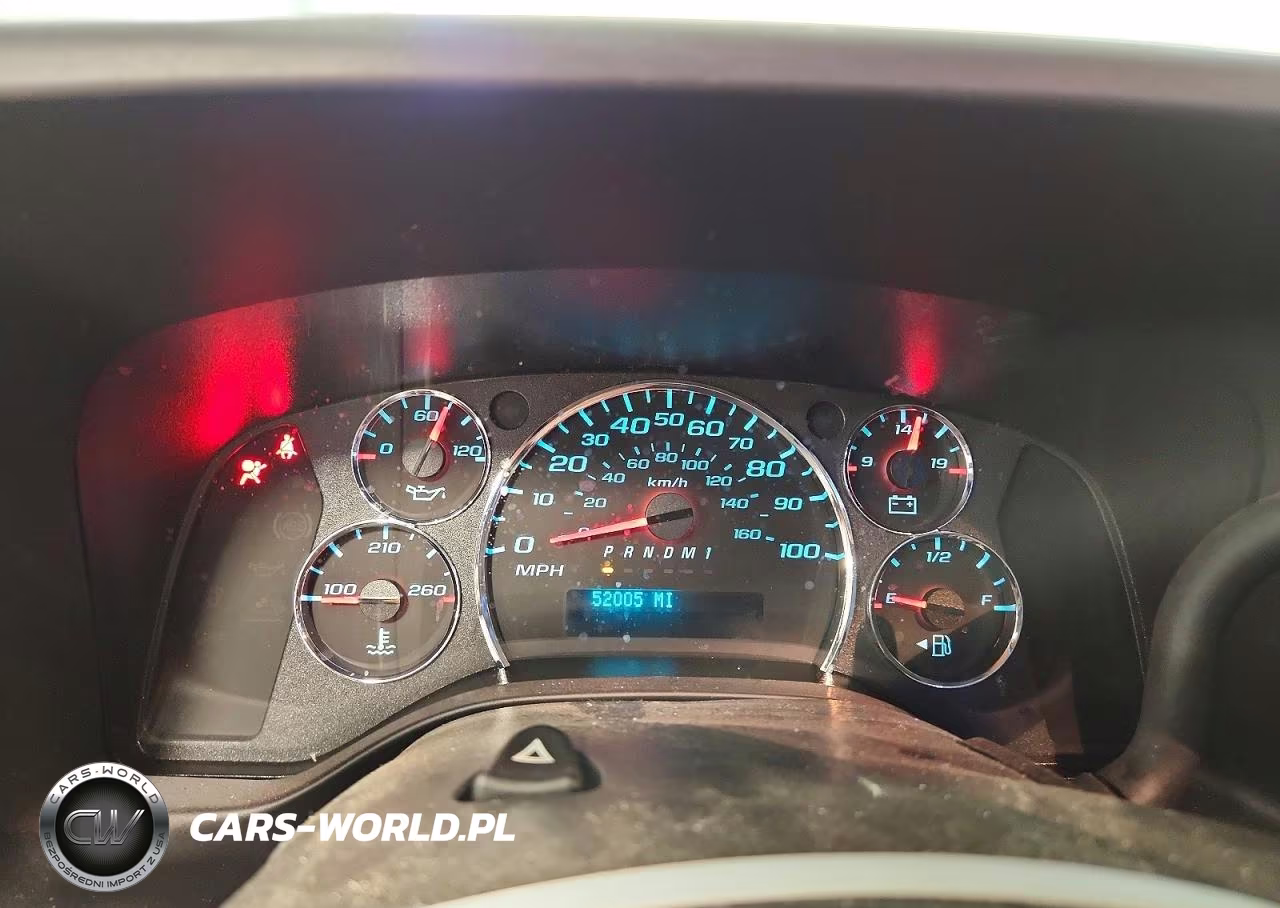 2023 Chevrolet Express G2500 VIN:1GCWGAFP0P1258961 - 9