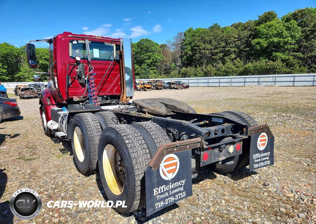 2018 International Prostar - Semi Truck VIN:3HSDJSNR2JN421946 - 3