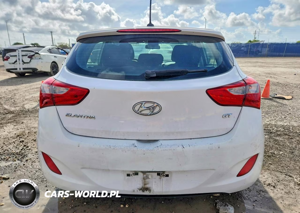 2017 Hyundai Elantra Gt Base VIN:KMHD35LH3HU372682 - 6