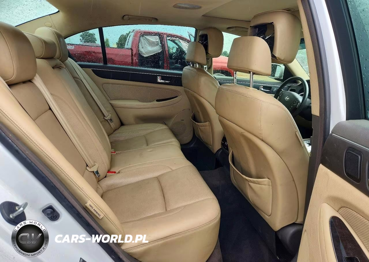 2011 Hyundai Genesis 3.8L VIN:KMHGC4DEXBU120771 - 10
