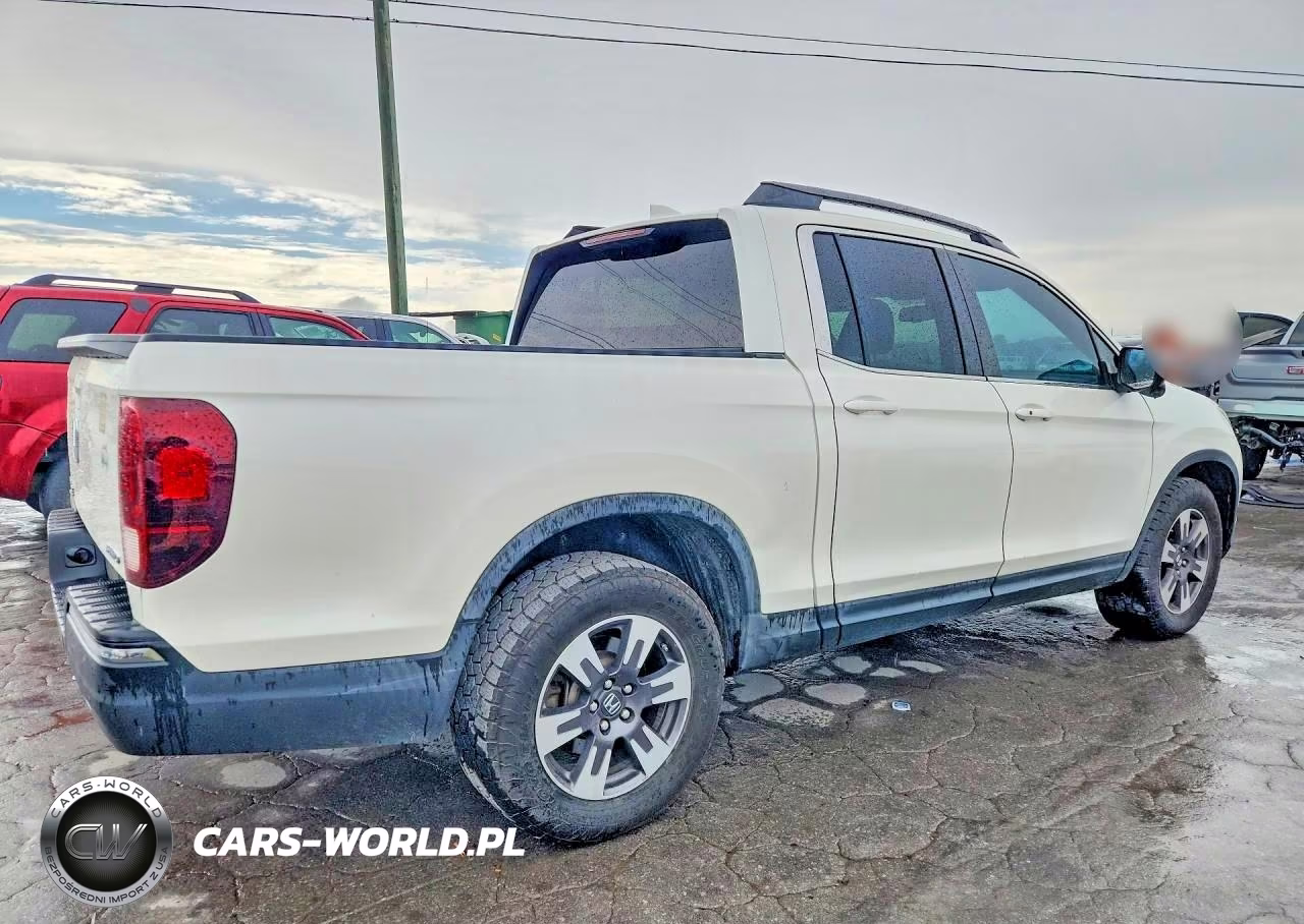 2017 Honda Ridgeline Rtl VIN:5FPYK3F68HB015506 - 3