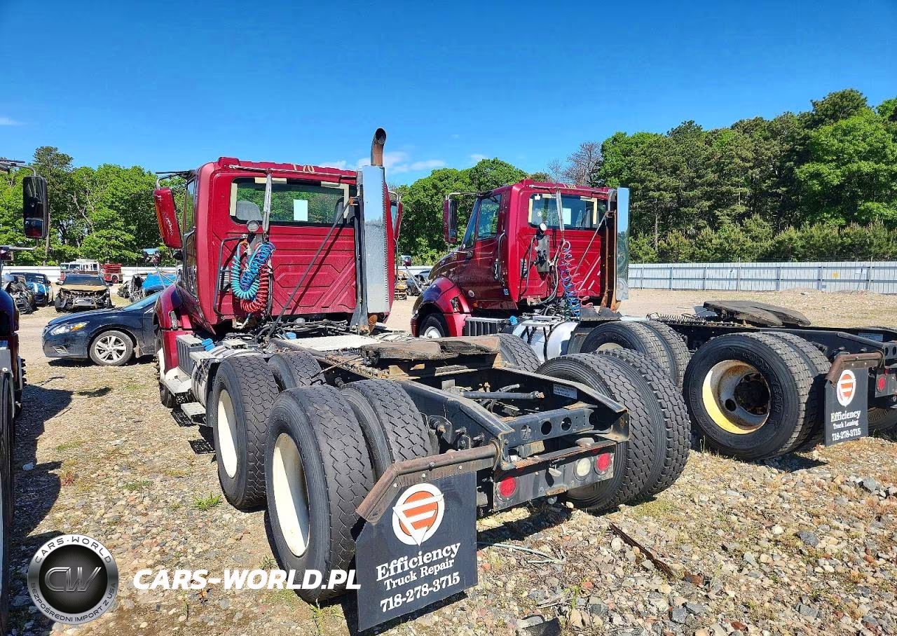 2018 International Prostar - Semi Truck VIN:3HSDJSNR4JN421947 - 3