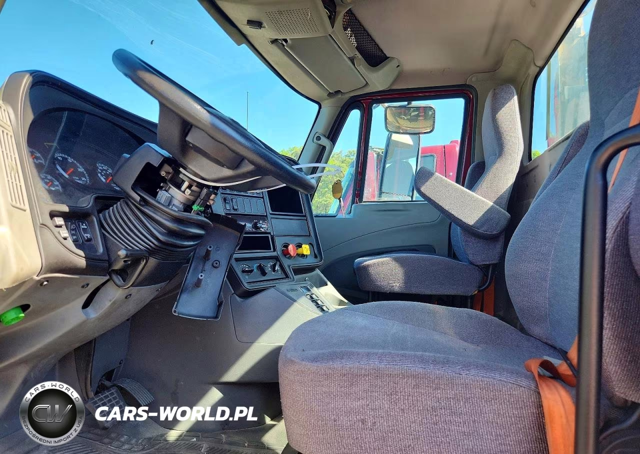 2018 International Prostar - Semi Truck VIN:3HSDJSNR4JN421947 - 5