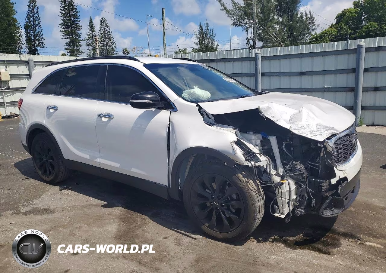 2020 Kia Sorento S VIN:5XYPG4A51LG683241 - 4