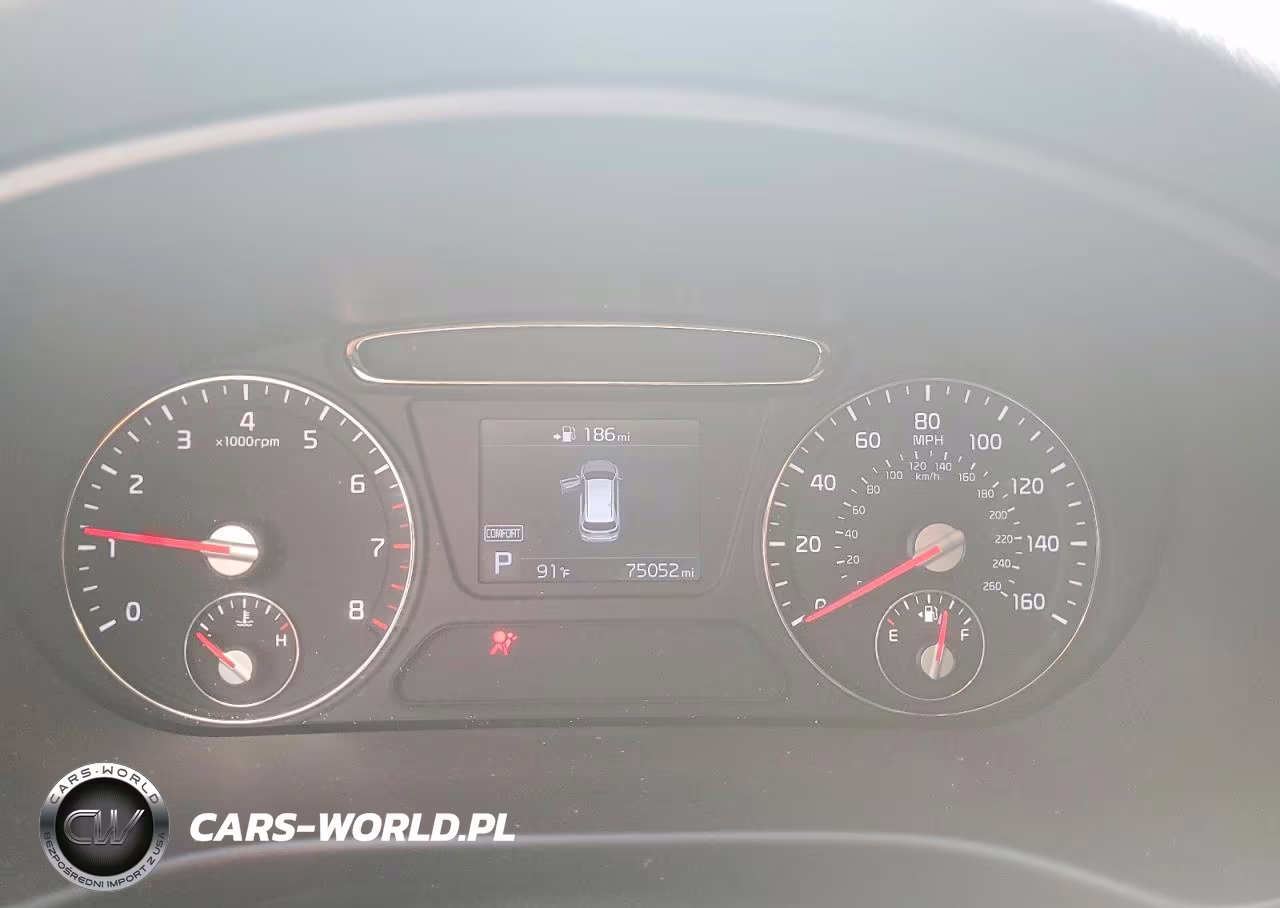 2020 Kia Sorento S VIN:5XYPG4A51LG683241 - 9