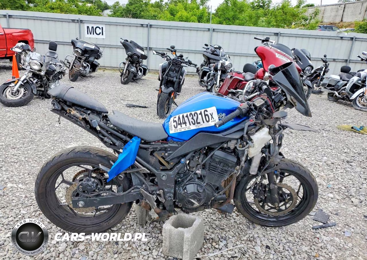 2017 Kawasaki Ex300 A