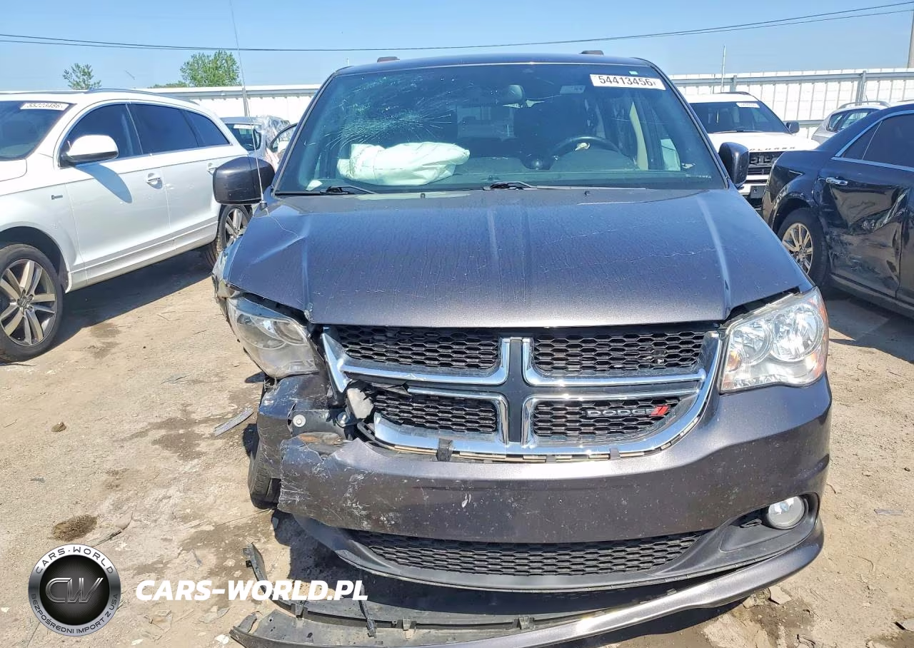 2019 Dodge Grand Caravan Sxt VIN:2C4RDGCG6KR707559 - 5