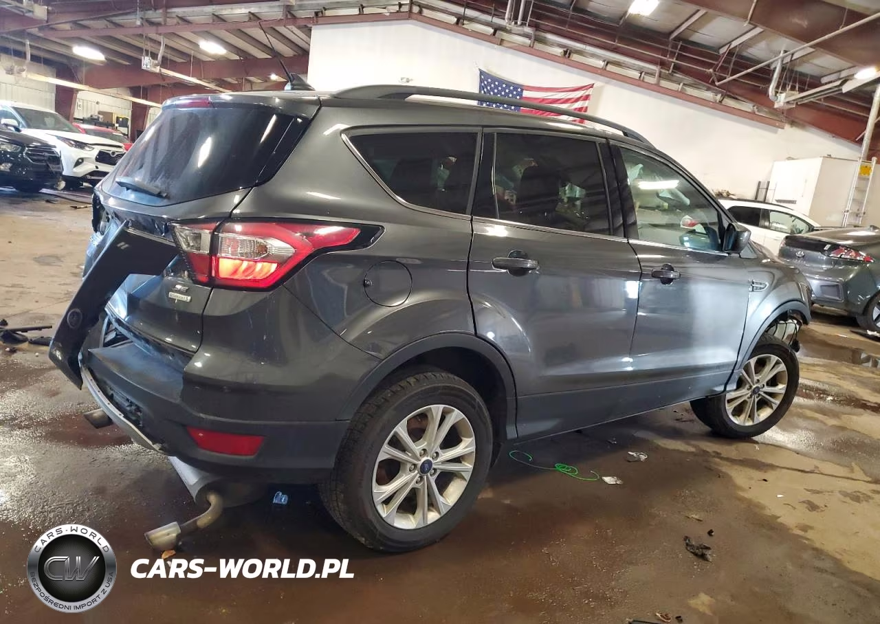 2018 Ford Escape Se VIN:1FMCU0GD7JUC47256 - 3