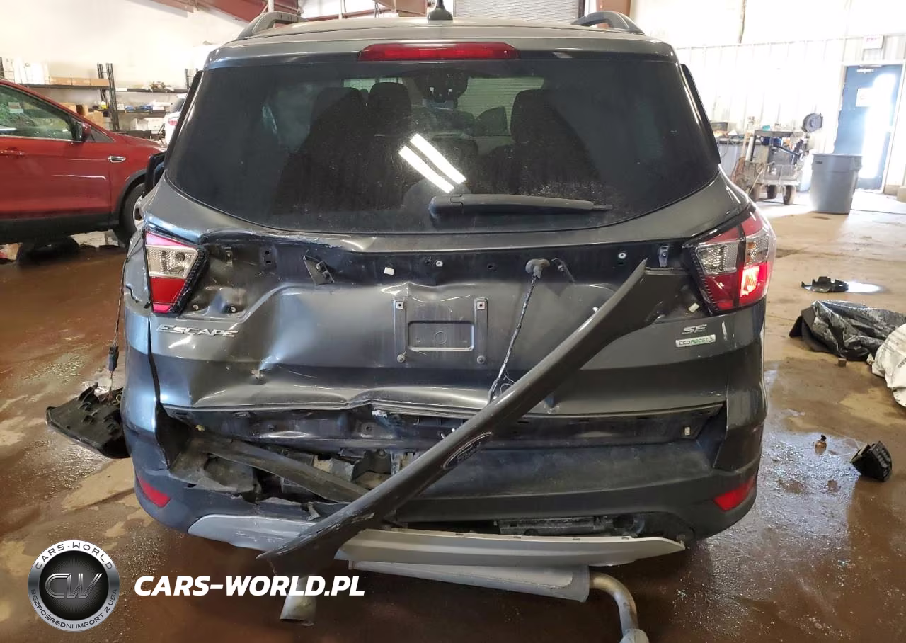 2018 Ford Escape Se VIN:1FMCU0GD7JUC47256 - 6
