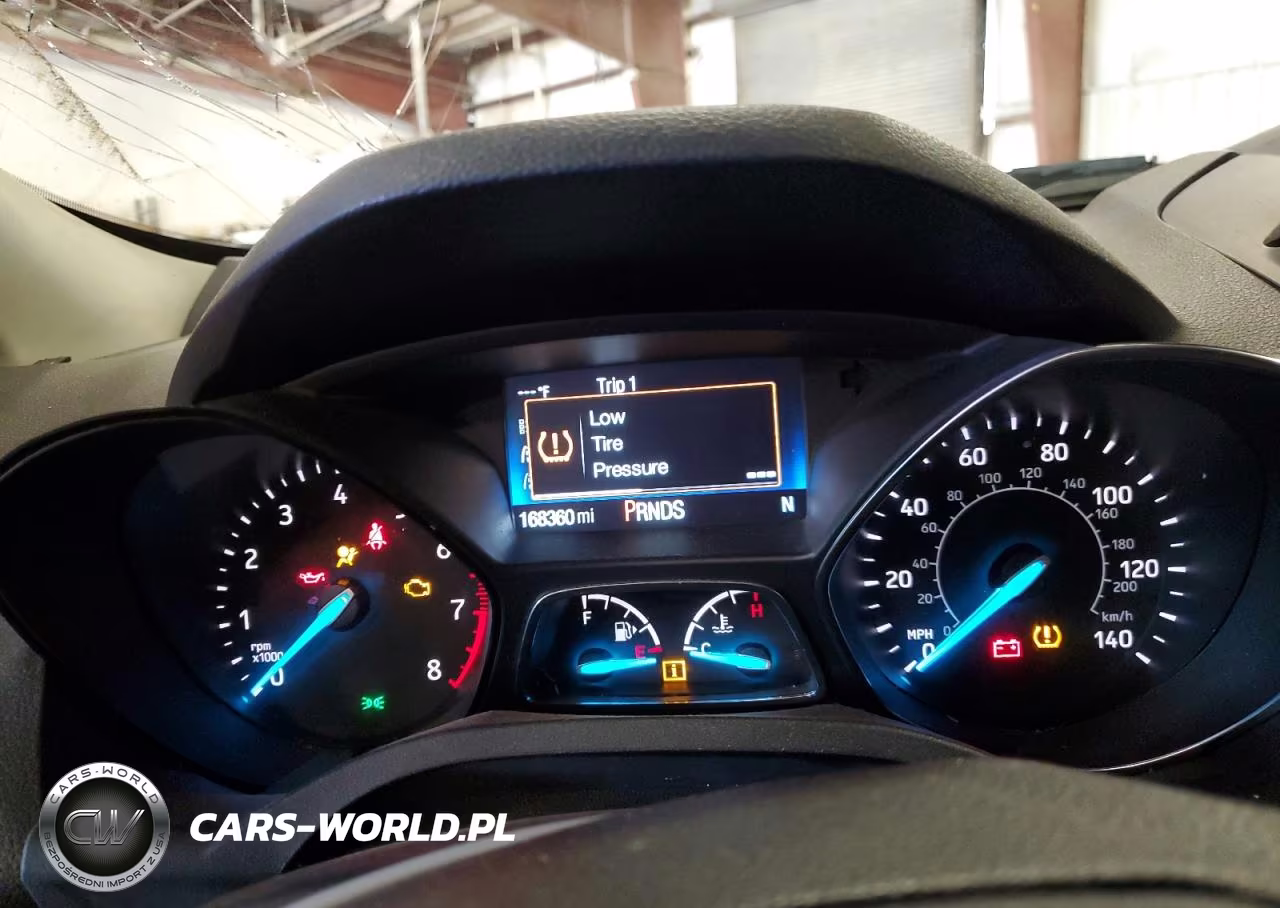 2018 Ford Escape Se VIN:1FMCU0GD7JUC47256 - 9