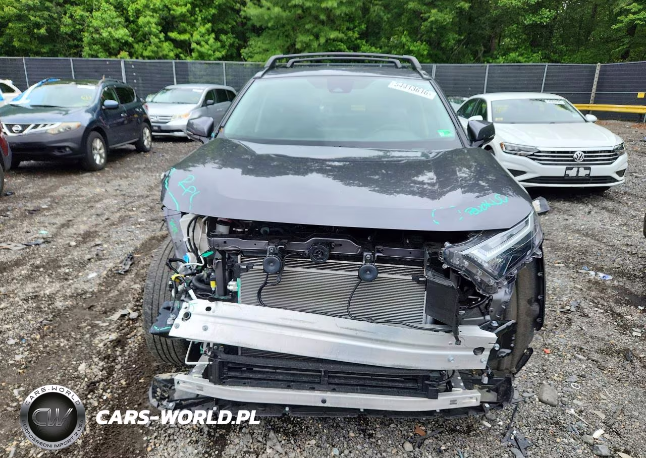 2025 Toyota Rav4 Hybrid Xle VIN:JTMRWRFV1SJ071055 - 5