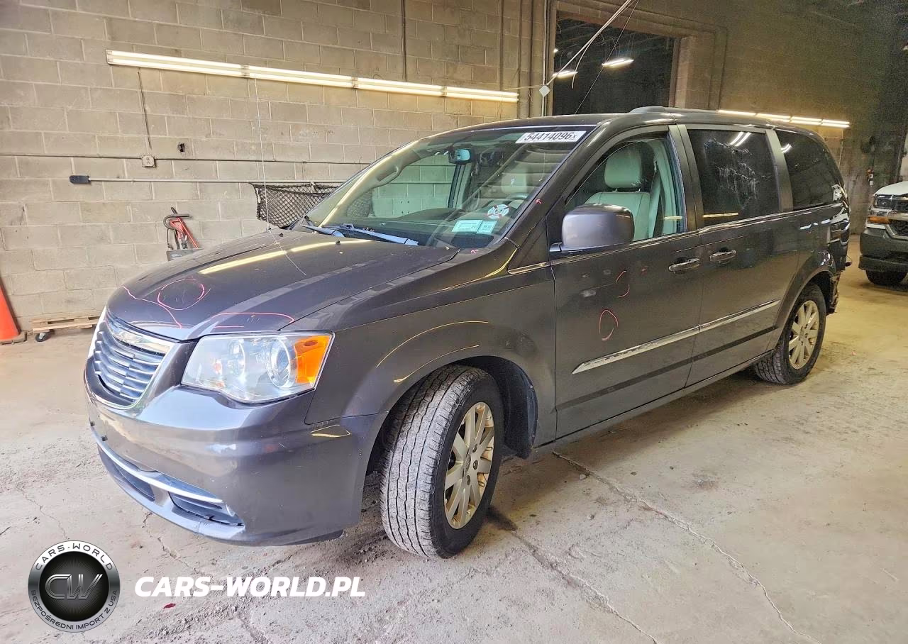 2015 Chrysler Town & Country Touring
