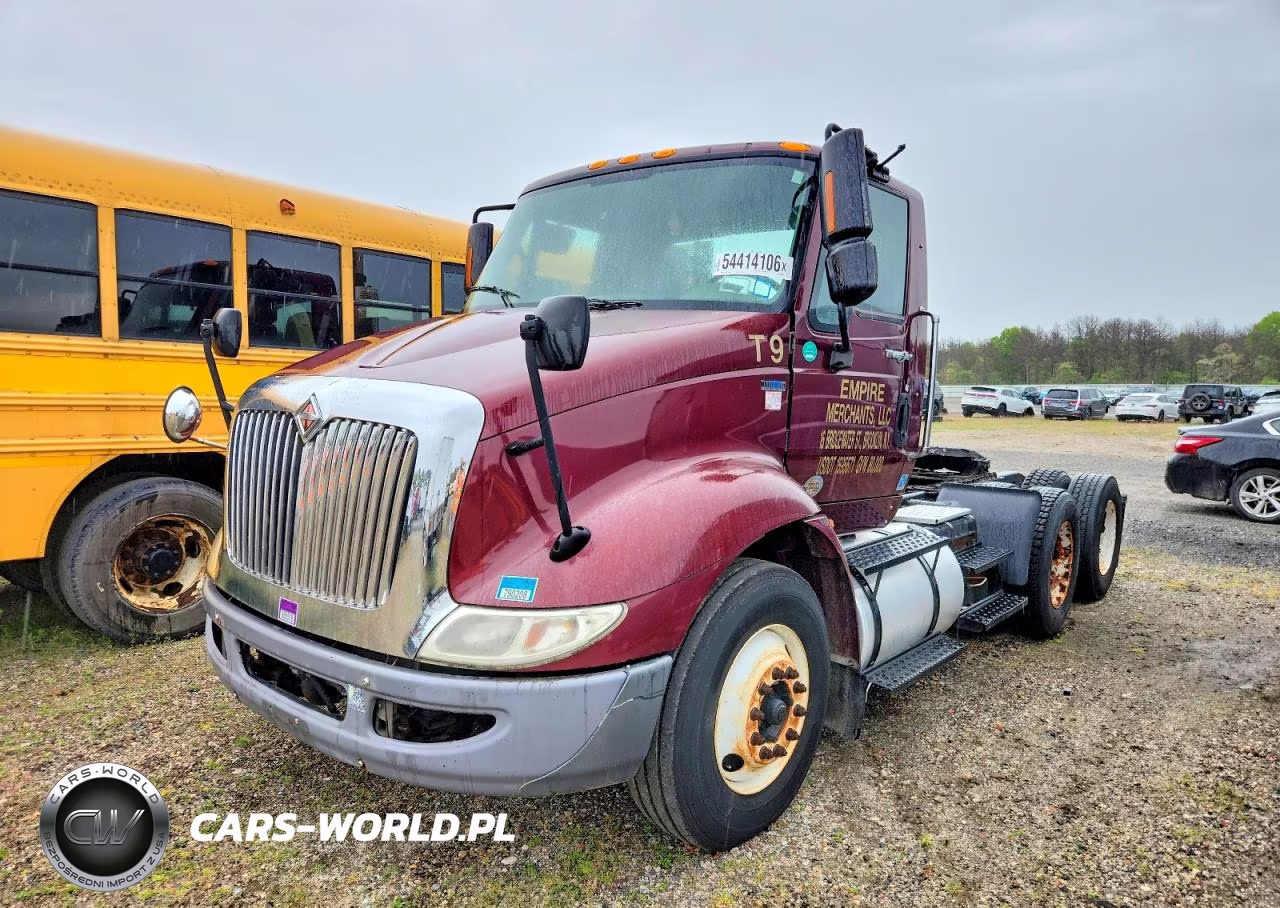 2010 International 8000 8600 - Semi Truck VIN:1HSHXSHR2AJ280536 - 2