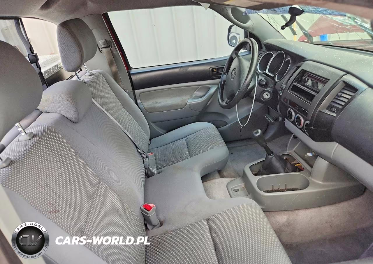 2008 Toyota Tacoma Base VIN:5TEPX42N88Z556482 - 10