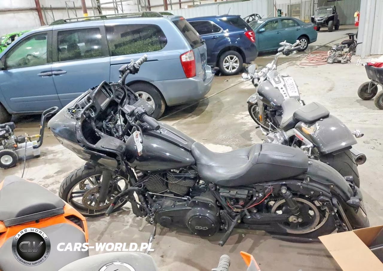 2020 Harley-Davidson Fltrxs VIN:1HD1KTP15LB631395 - 3