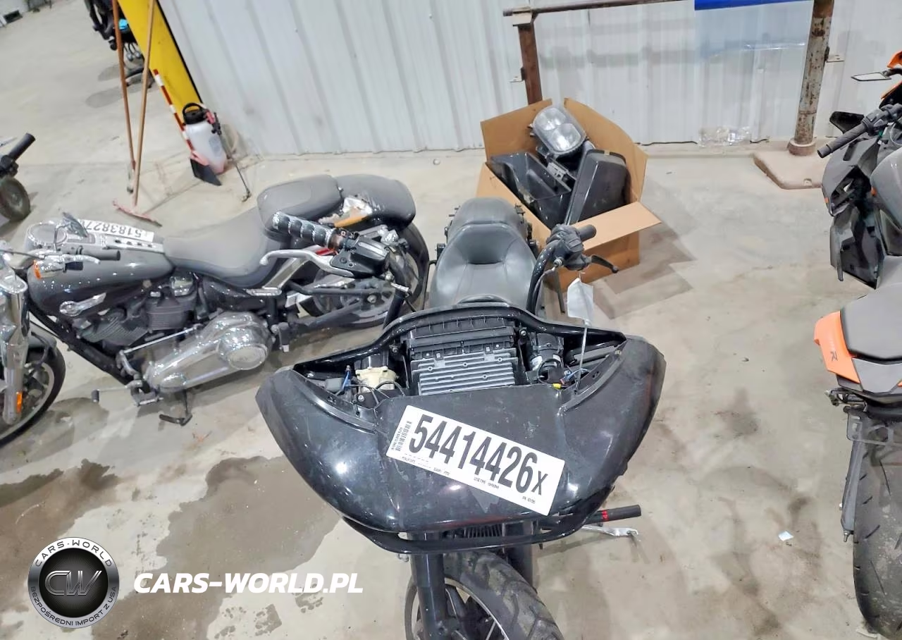 2020 Harley-Davidson Fltrxs VIN:1HD1KTP15LB631395 - 5