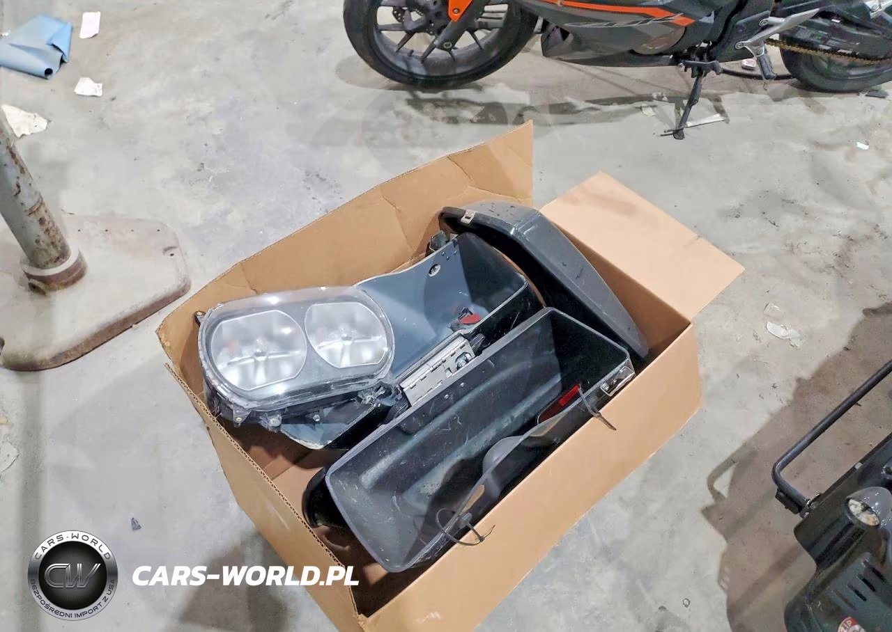 2020 Harley-Davidson Fltrxs VIN:1HD1KTP15LB631395 - 8