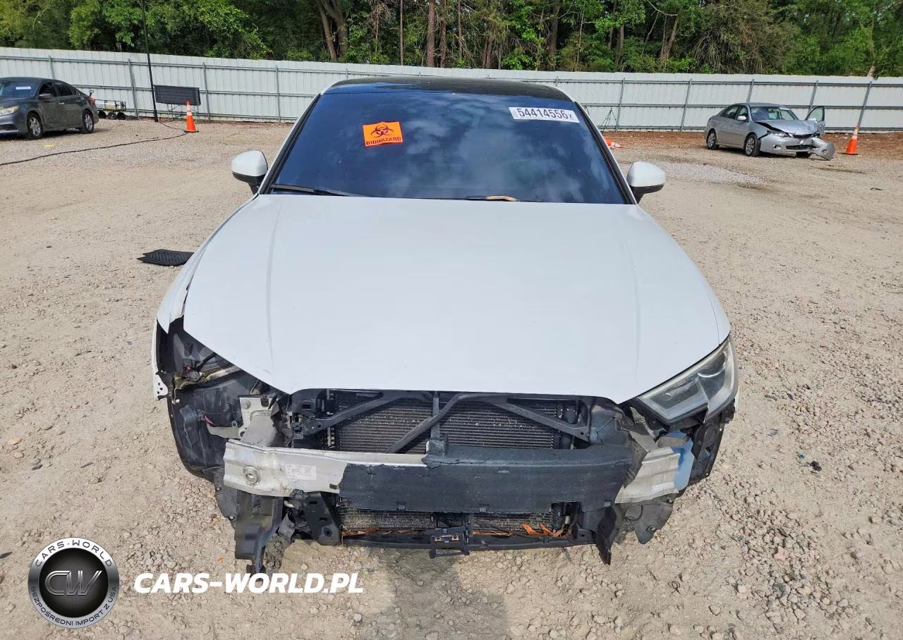 2018 Audi A3 Premium VIN:WAUB8GFF0J1041100 - 5