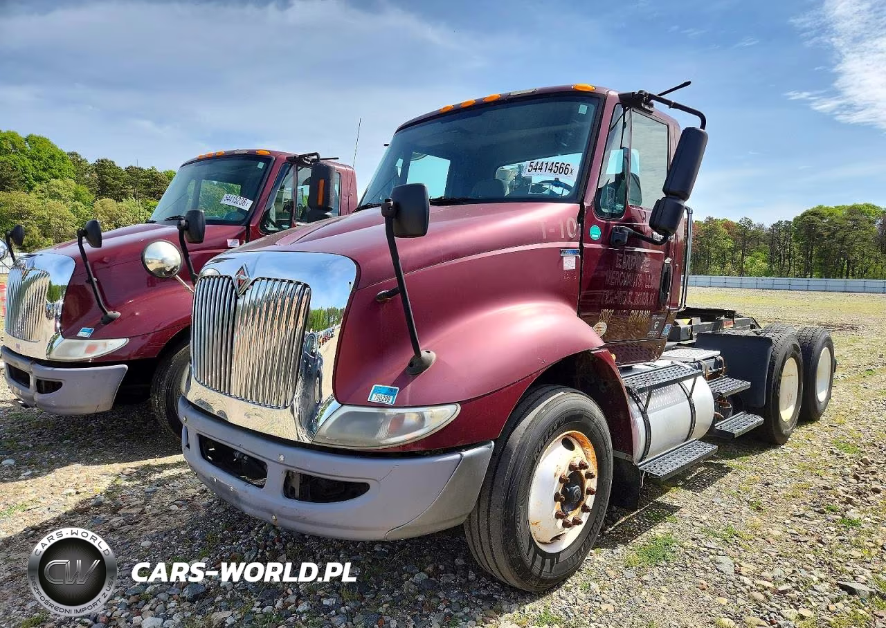 2010 International 8000 8600 - Semi Truck VIN:1HSHXSHR3AJ280545 - 2