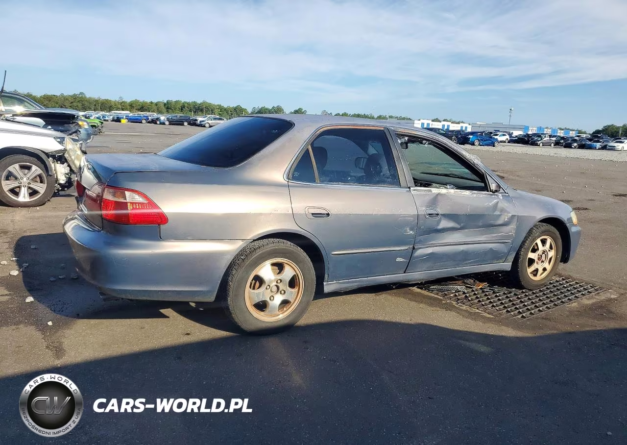 1999 Honda Accord Lx VIN:1HGCG5640XA061905 - 3