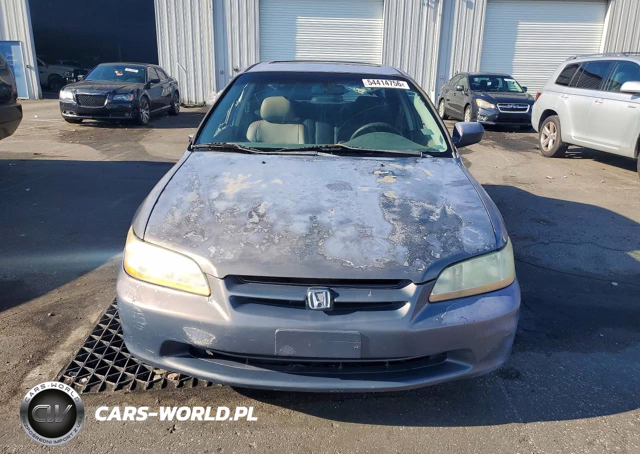 1999 Honda Accord Lx VIN:1HGCG5640XA061905 - 5