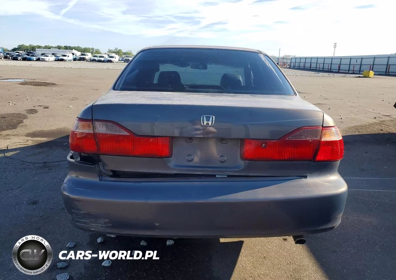 1999 Honda Accord Lx VIN:1HGCG5640XA061905 - 6