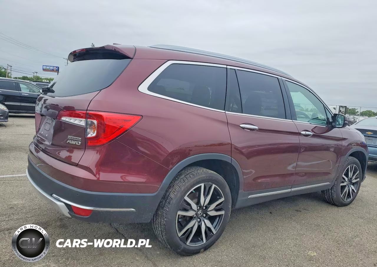 2021 Honda Pilot Touring VIN:5FNYF6H98MB076760 - 3