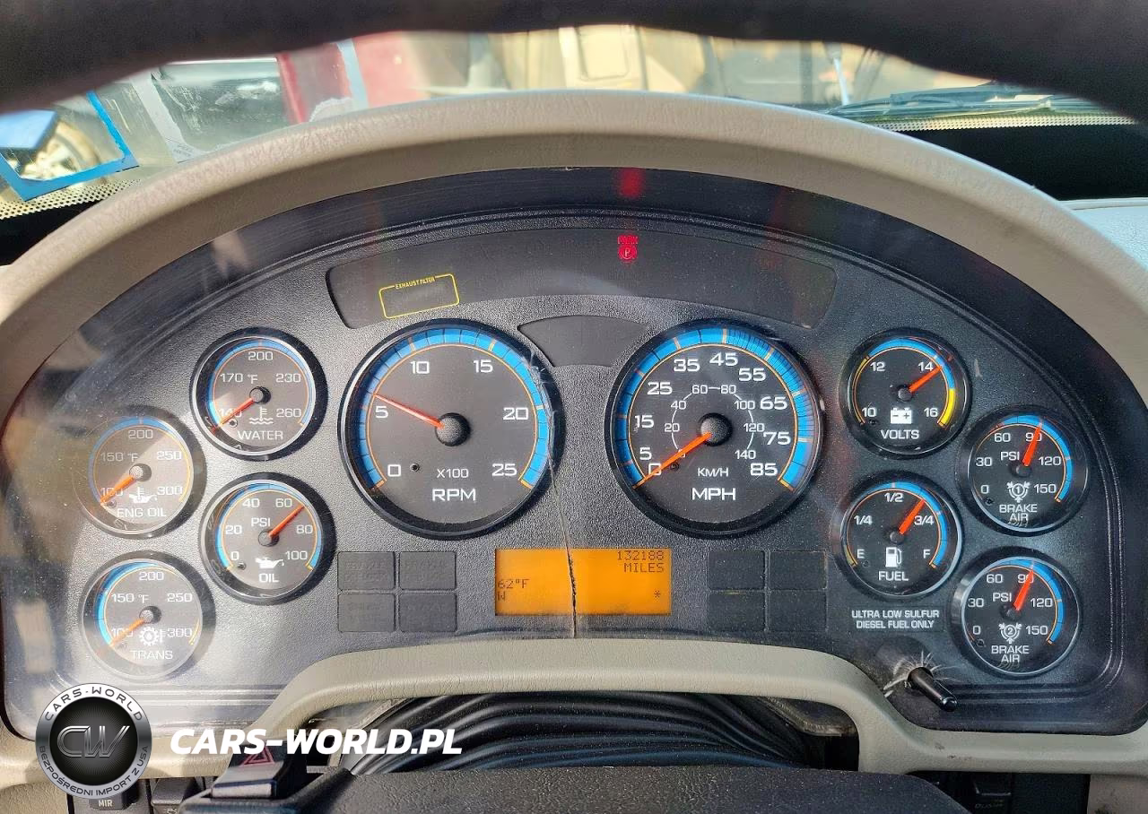 2011 International 8000 8600 - Semi Truck VIN:1HSHXSHRXBJ335638 - 8