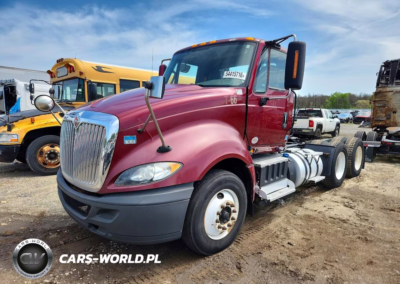 2018 International Prostar - Semi Truck VIN:3HSDJSNR7JN421943 - 2
