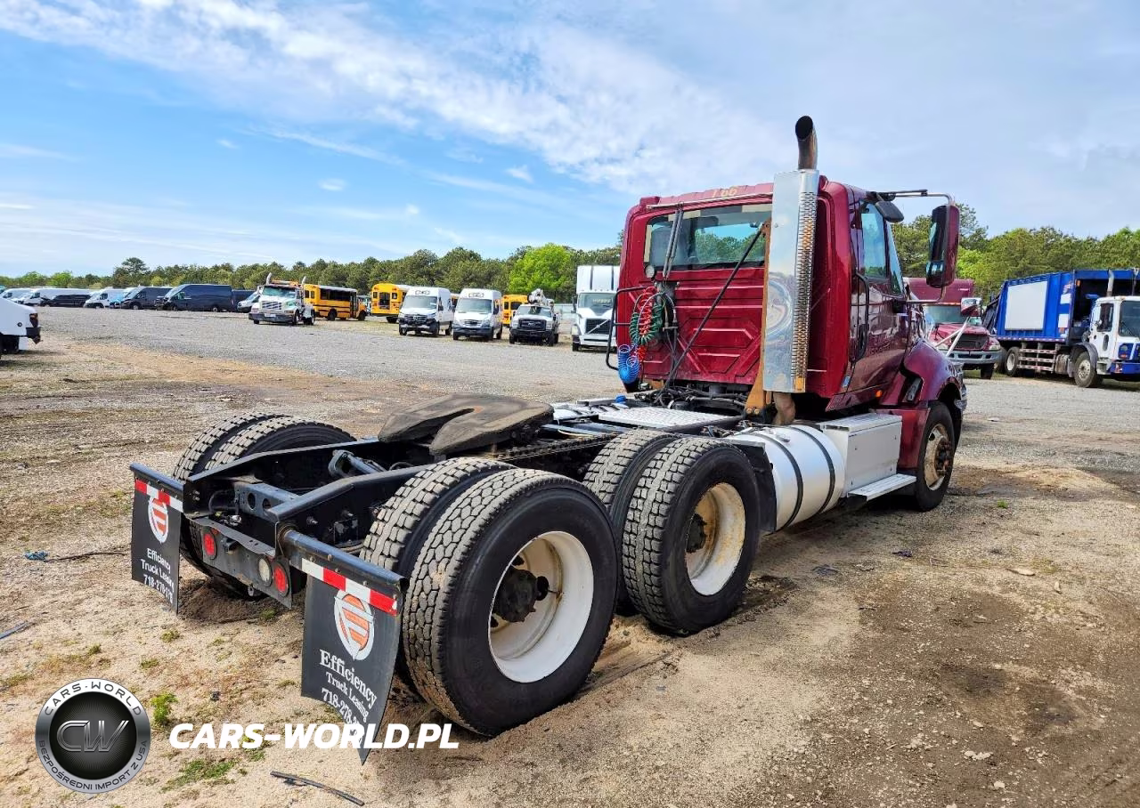 2018 International Prostar - Semi Truck VIN:3HSDJSNR7JN421943 - 4