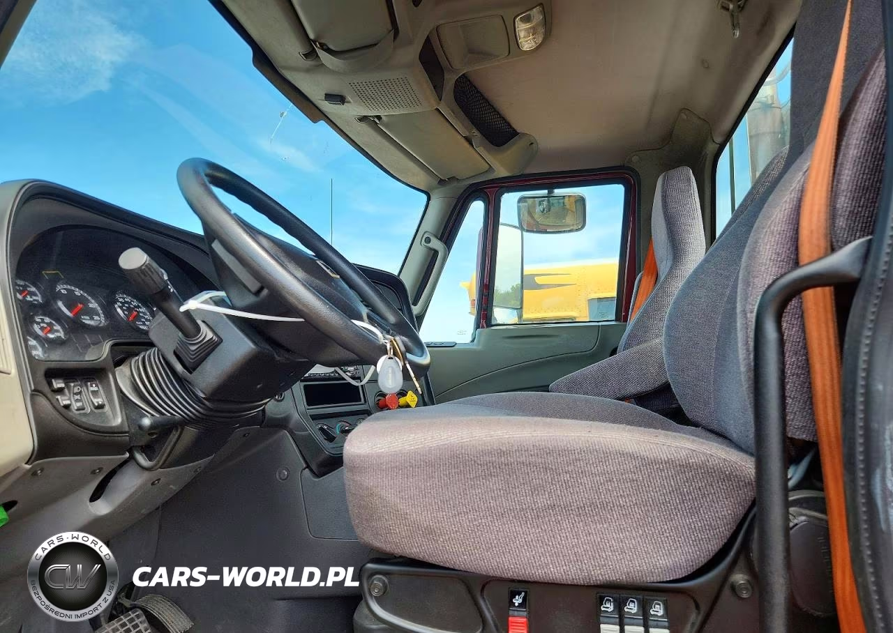 2018 International Prostar - Semi Truck VIN:3HSDJSNR7JN421943 - 5