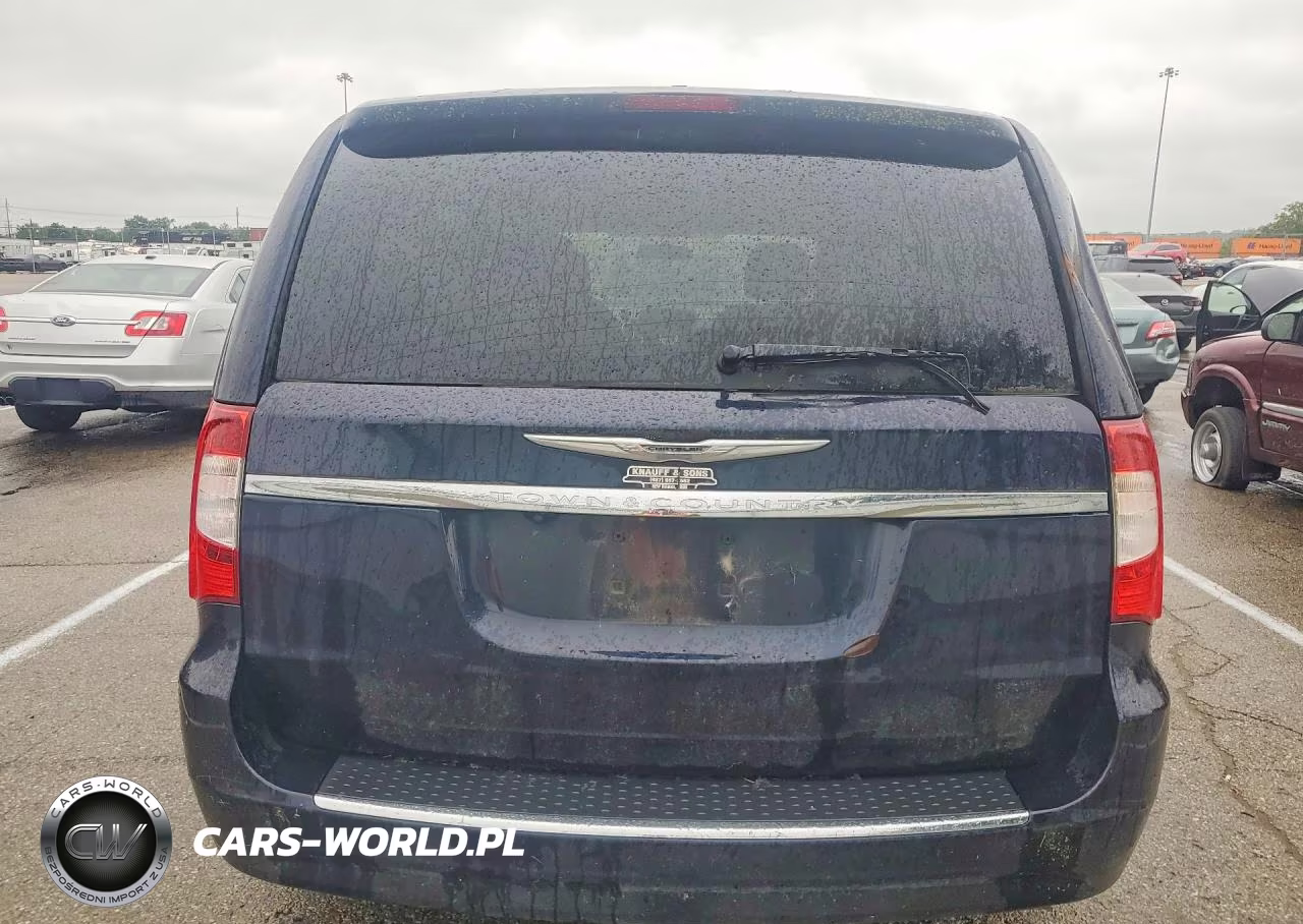 2011 Chrysler Town & Country Touring VIN:2A4RR5DG7BR615987 - 6