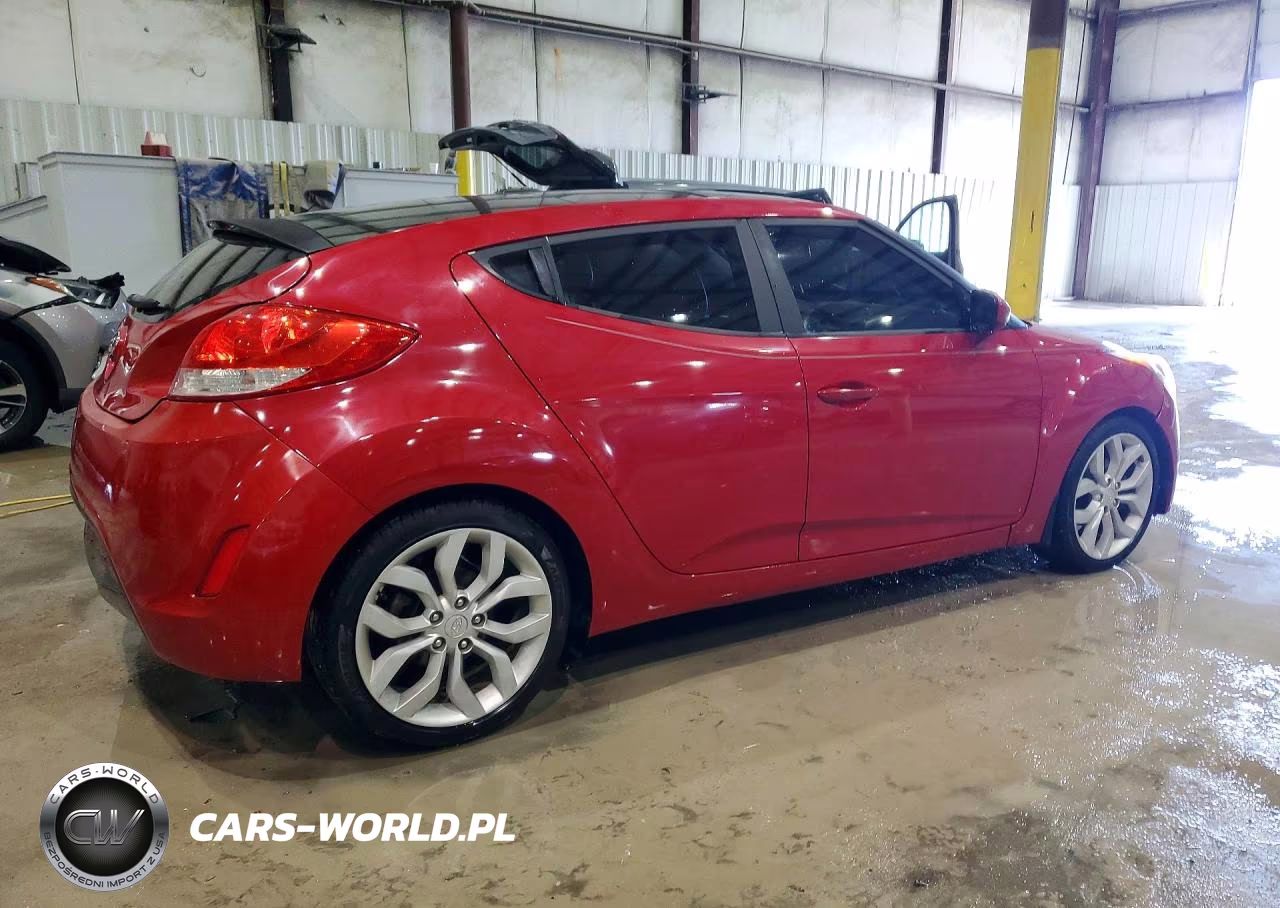 2013 Hyundai Veloster Base VIN:KMHTC6AD3DU126842 - 3