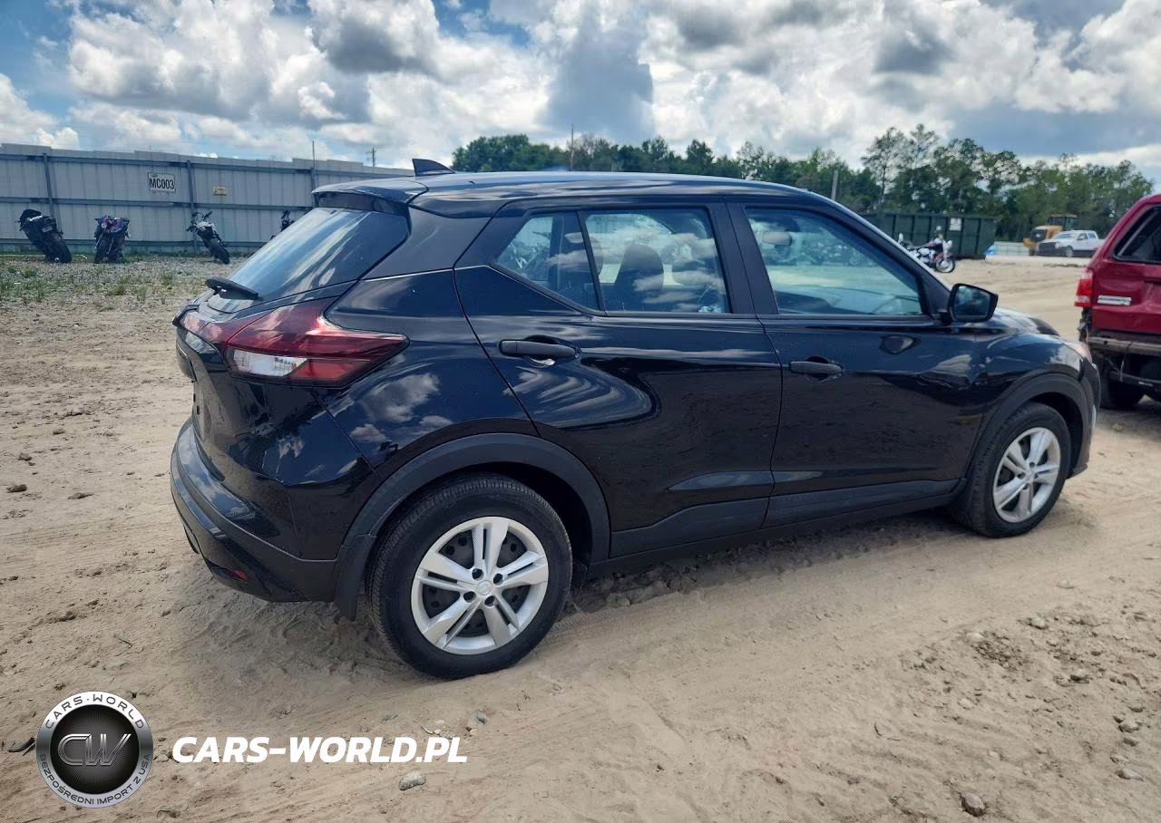 2023 Nissan Kicks S VIN:3N1CP5BV9PL535827 - 3