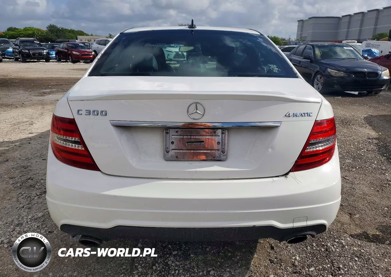 2013 Mercedes-Benz C 300 4Matic VIN:WDDGF8AB9DR242451 - 6