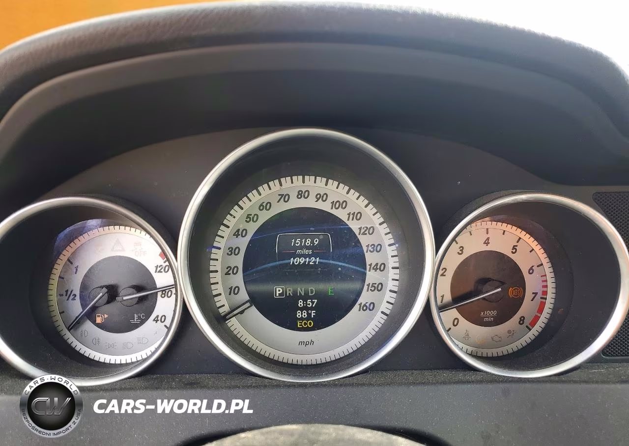 2013 Mercedes-Benz C 300 4Matic VIN:WDDGF8AB9DR242451 - 9