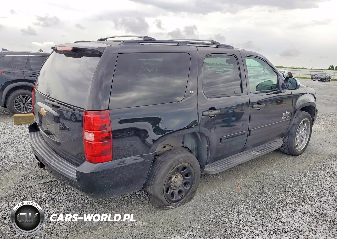 2013 Chevrolet Tahoe C1500 Lt VIN:1GNSCBE08DR376071 - 3