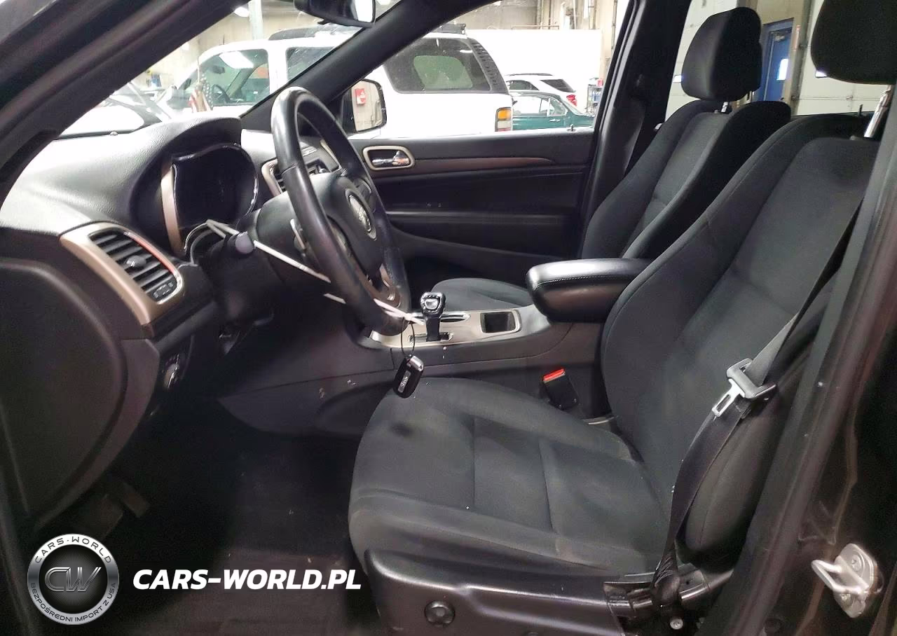 2014 Jeep Grand Cherokee Laredo VIN:1C4RJFAG2EC238330 - 7