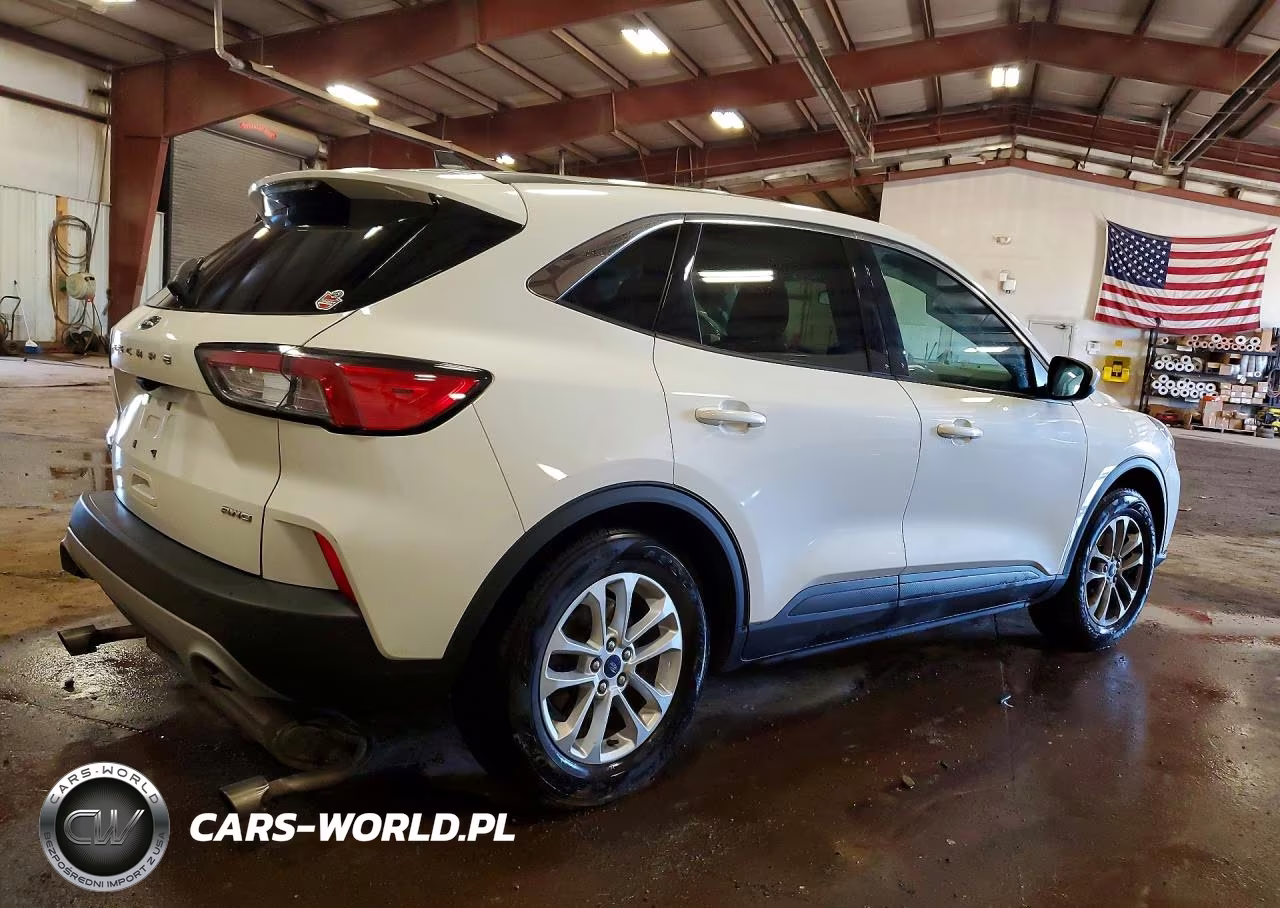 2021 Ford Escape Se VIN:1FMCU9G64MUA64049 - 3