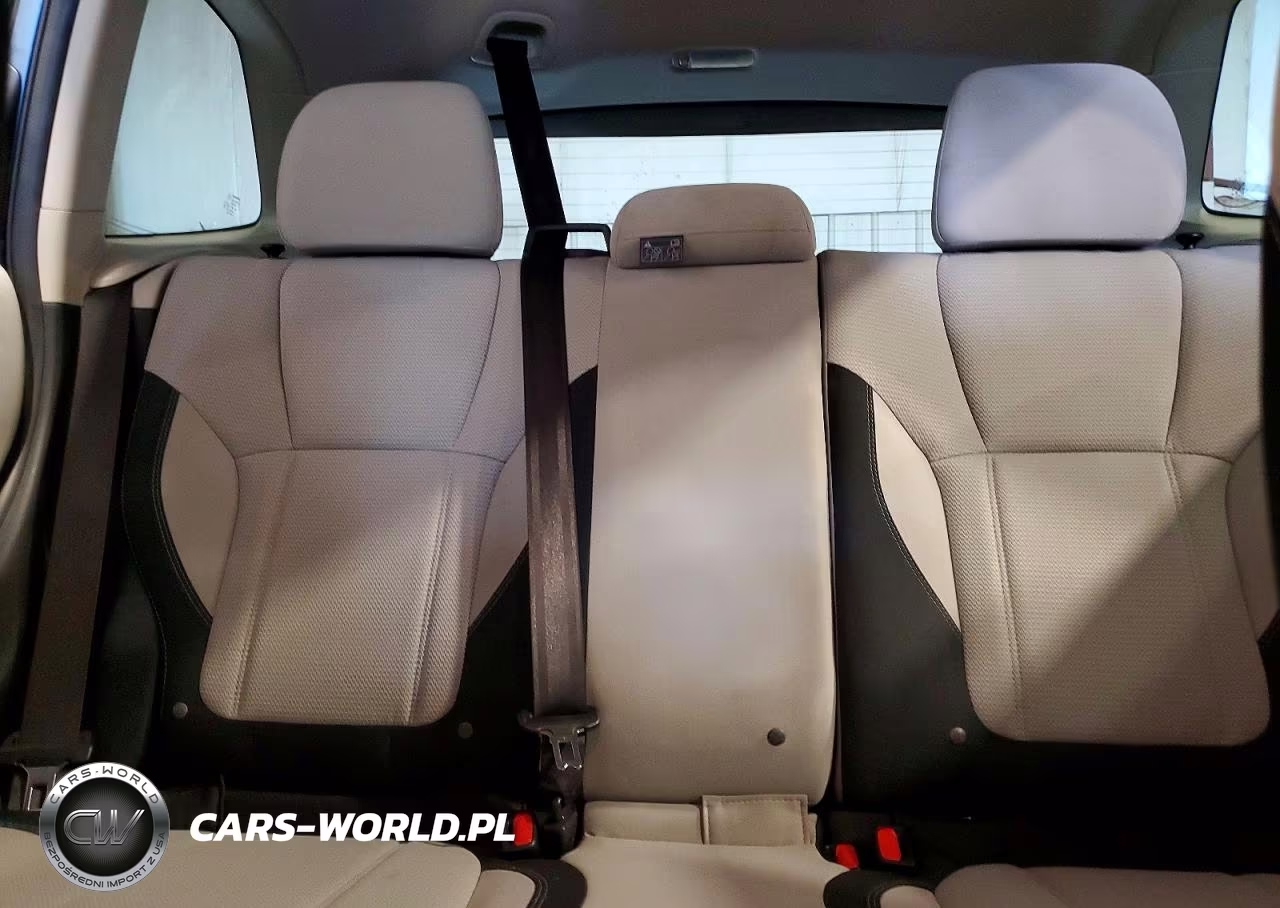 2019 Subaru Forester VIN:JF2SKACC0KH504827 - 10