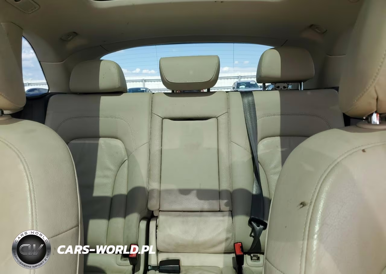 2014 Audi Q5 Premium Plus VIN:WA1LFAFPXEA102830 - 10